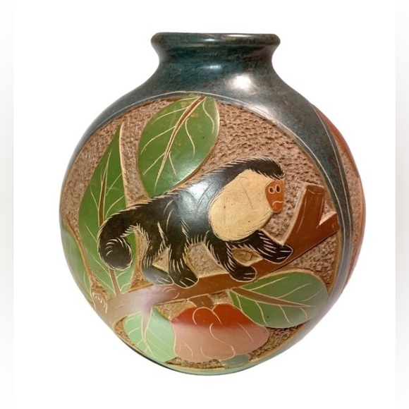Vintage South American Carved Folk Art Clay Vase Pottery Monkey Toucan Turtle - Picture 1 of 7
